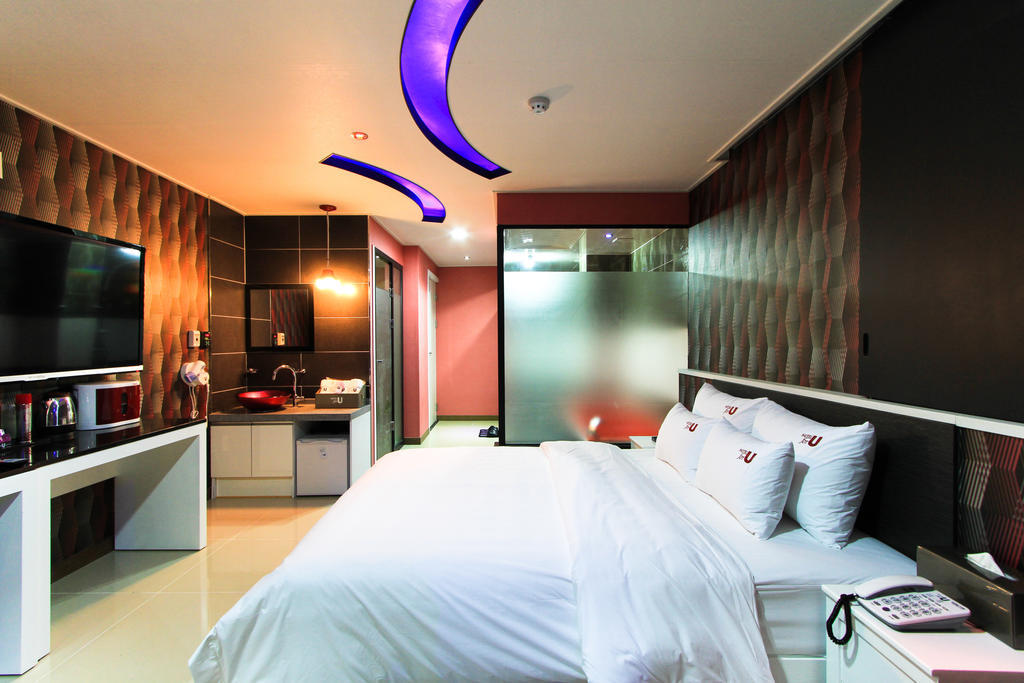 Haeundae Foru Hotel Busan Room photo